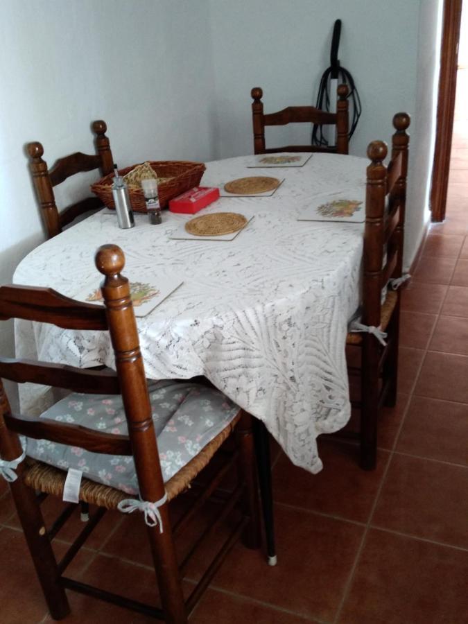 Cuevas Alia Apartment Castillejar Bagian luar foto